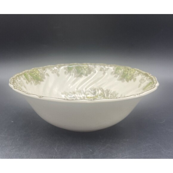 Johnson Bros FRIENDLY VILLAGE 8” Round & 9” Oval Serving Bowls Set Of 2 EUC - Picture 5 of 8